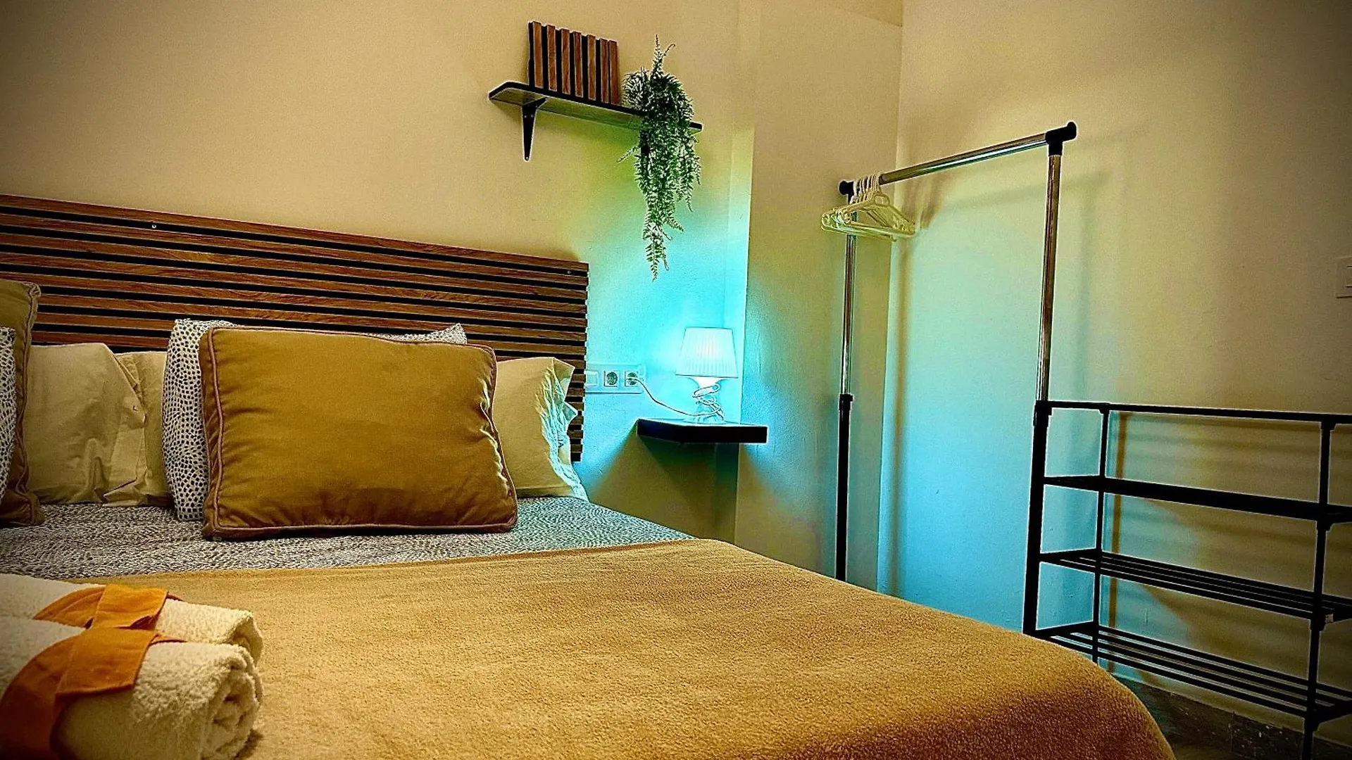 Apartment Violeta Loft A With Chill Out Terrace Sevilla Spain